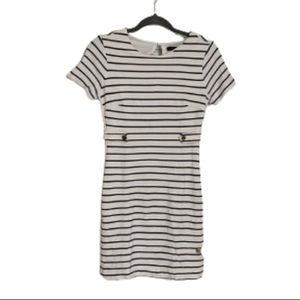 Banana Republic |Striped Black & White Dress w/ Beautiful Button & Side Detail